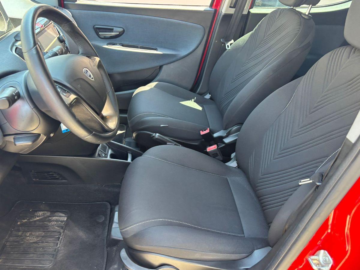 LANCIA Ypsilon 1.2 69CV 5p. GPL Ecochic Gold