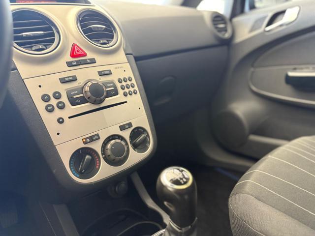 OPEL Corsa 1.4 16V 90CV 5 porte A/C CRUISE * NEOPATENTATI *