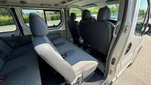 Renault Trafic 2.5 tdCi 115cv 9 posti Motore Nuovo