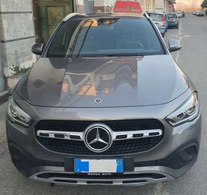 Mercedes-Benz GLA 200 D 150 CV AUTOMATICA SPORT UFFICIALE