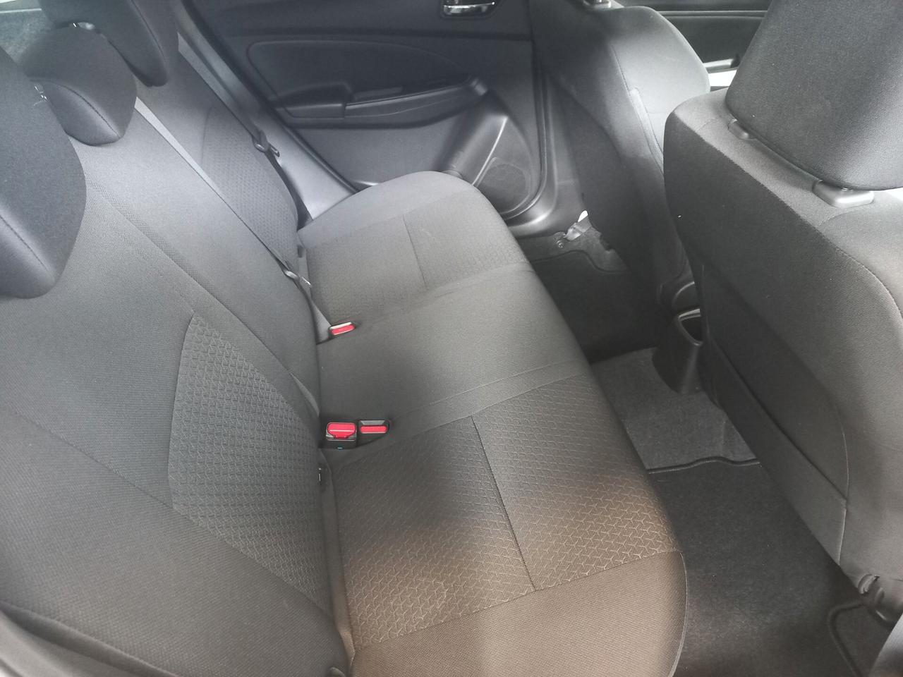 Suzuki Swift 1.2 Hybrid Top