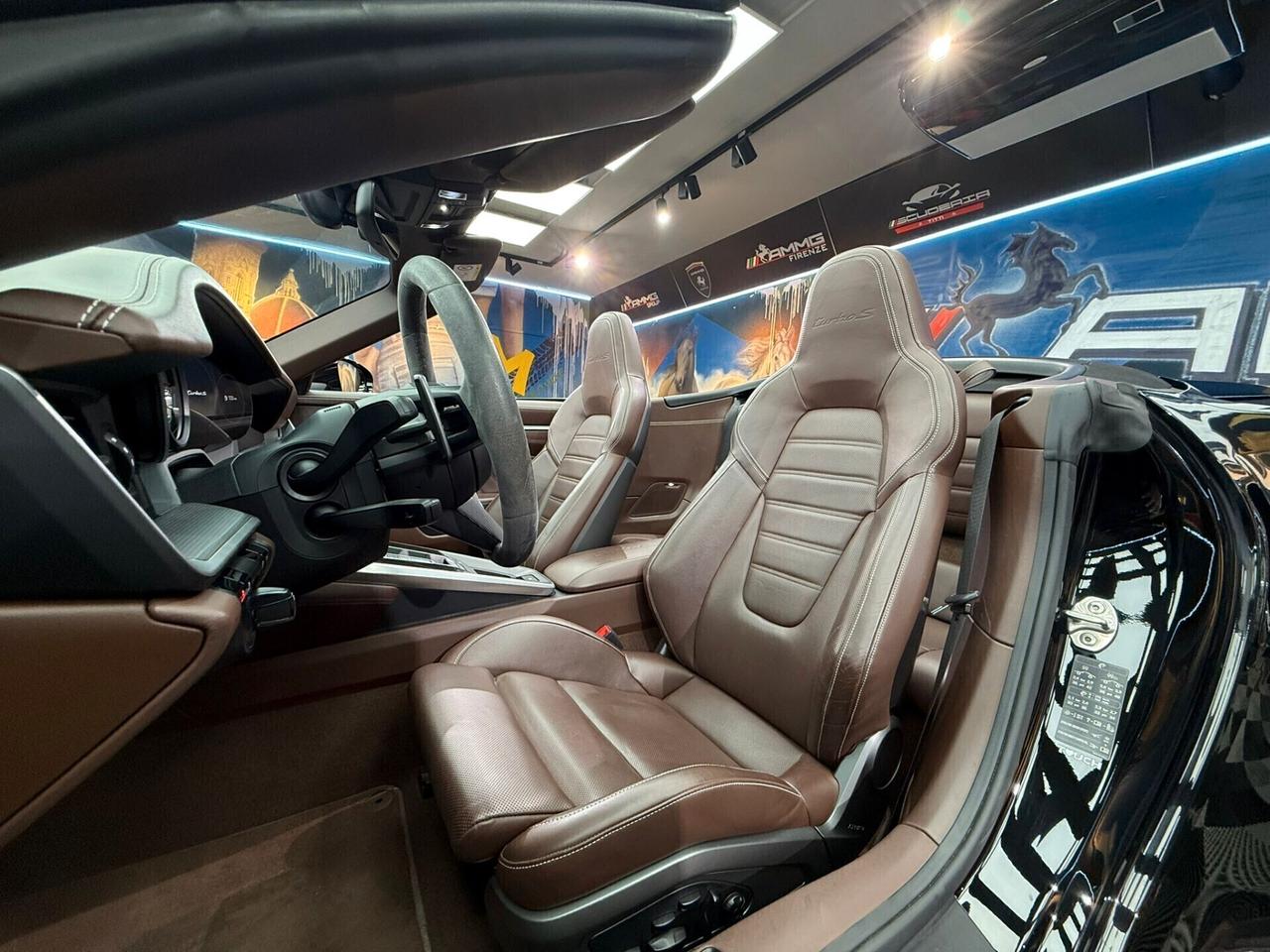 Porsche 911 Turbo S Cabriolet (925)