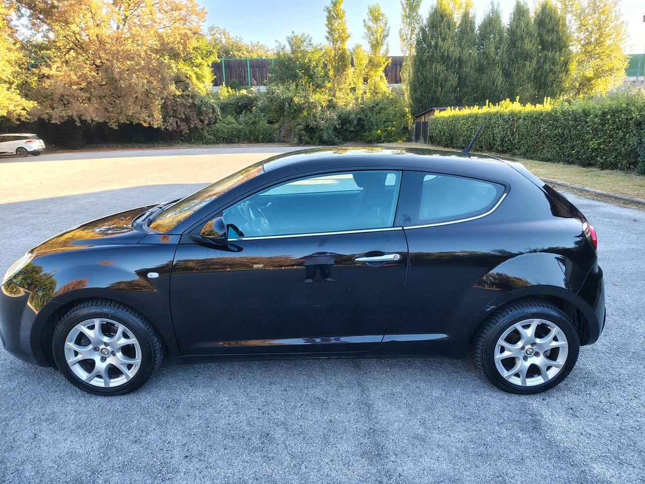 Alfa Romeo MiTo 1.3 JTDm-2 95 CV S&S Distinctive