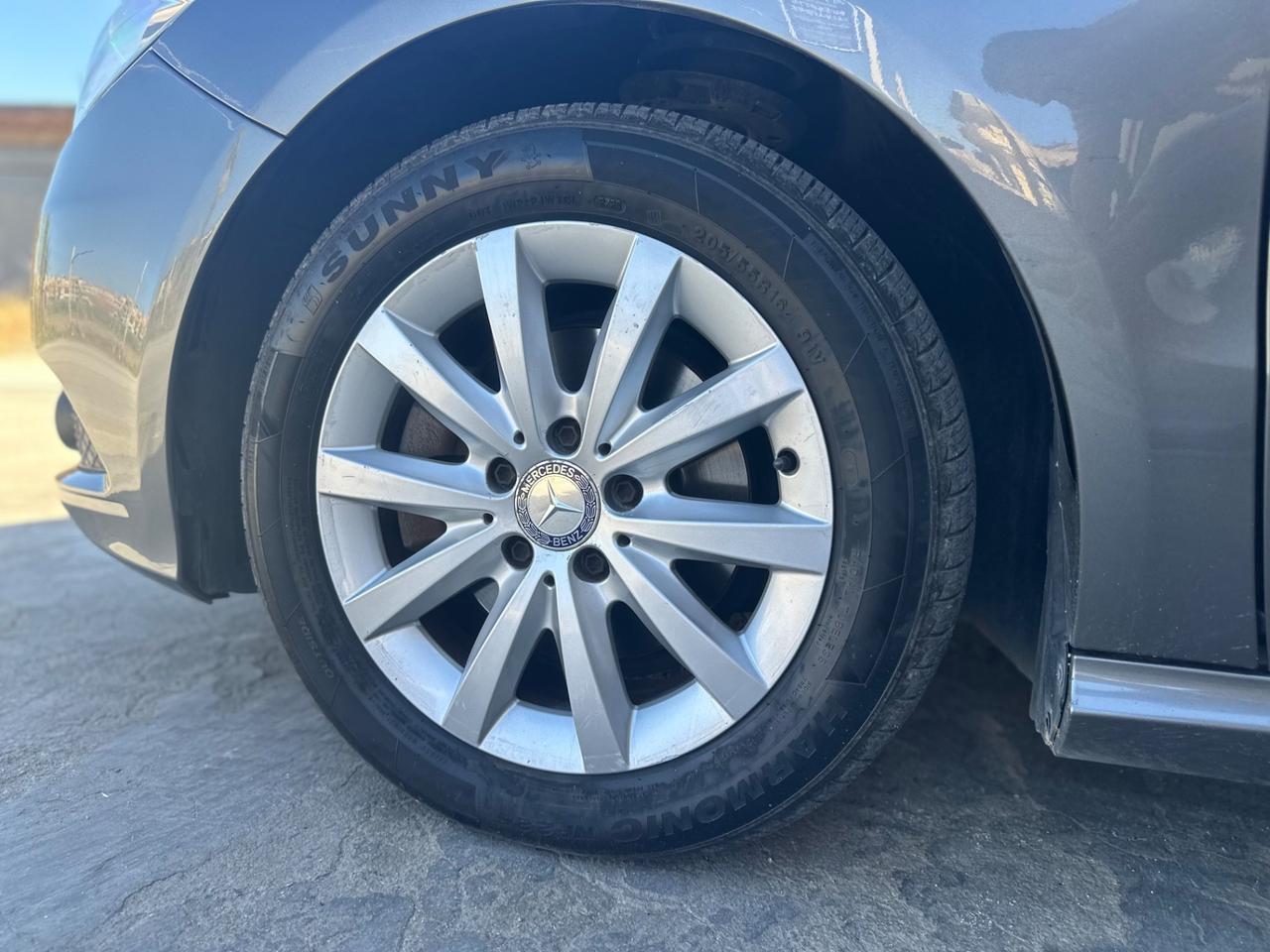 Mercedes B 200 Premium Comandi Speciali Disabili