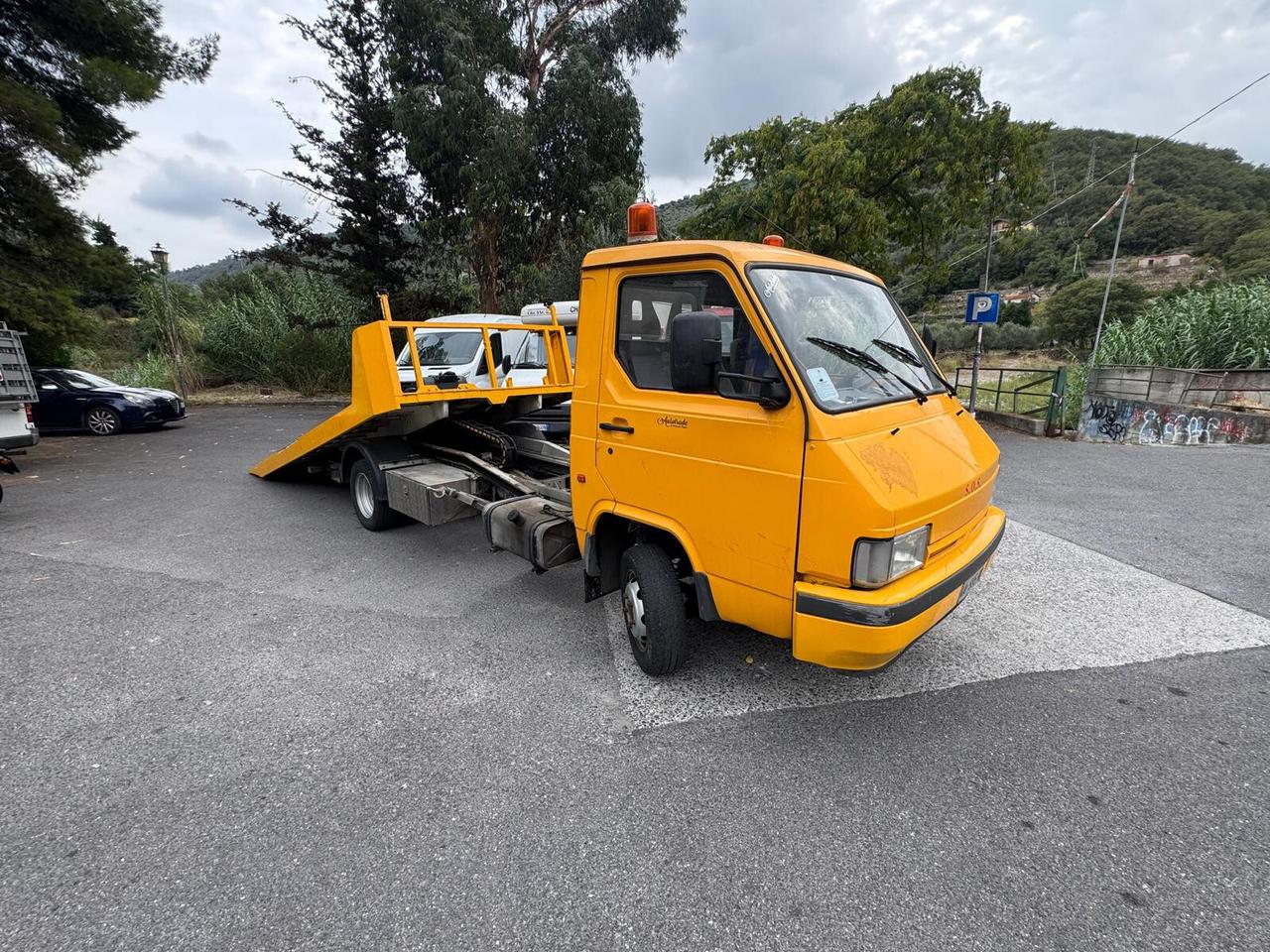 Nissan Trade 3.0 diesel CARROATTREZZI SCARRABILE TELECOMANDATO IVA ESPOSTA