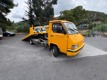 Nissan Trade 3.0 diesel CARROATTREZZI SCARRABILE TELECOMANDATO IVA ESPOSTA