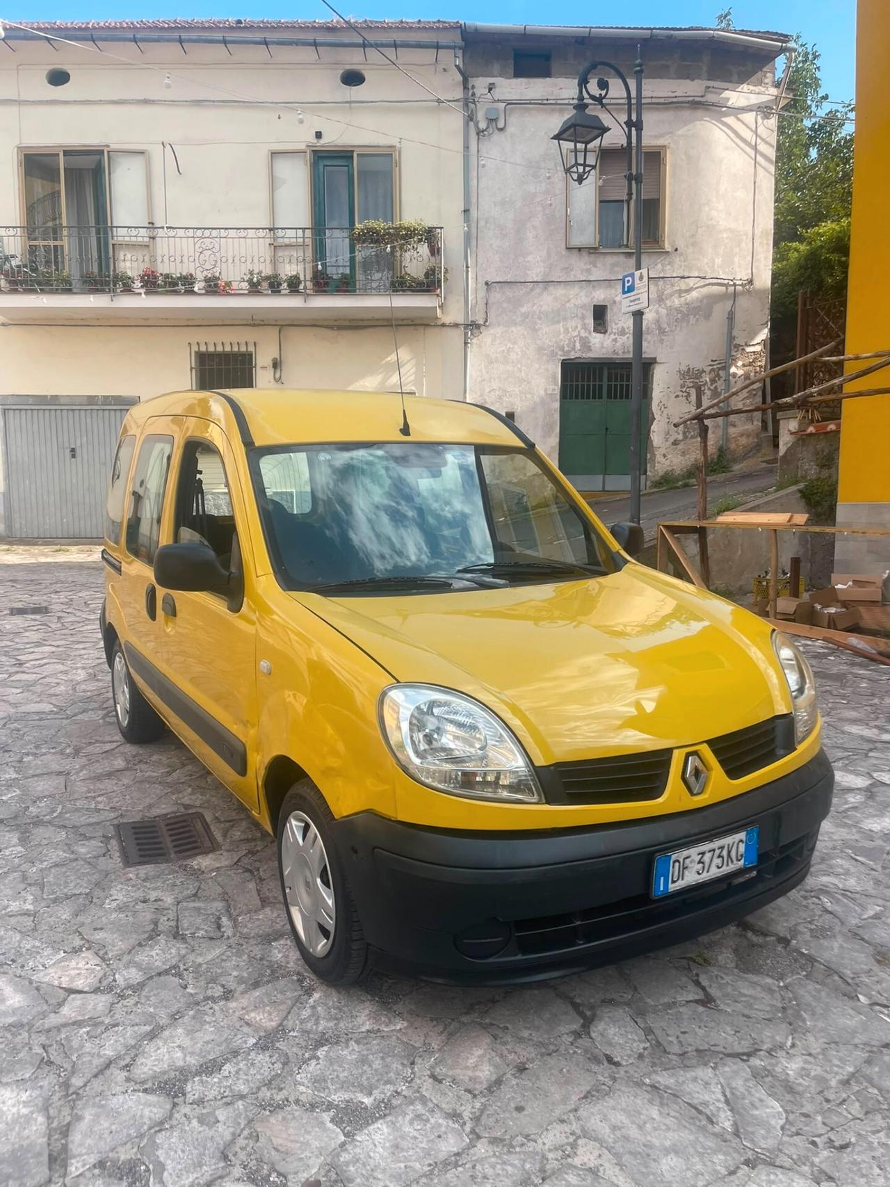 Renault Kangoo 1.6 16V 5p. BenzMet. Confort