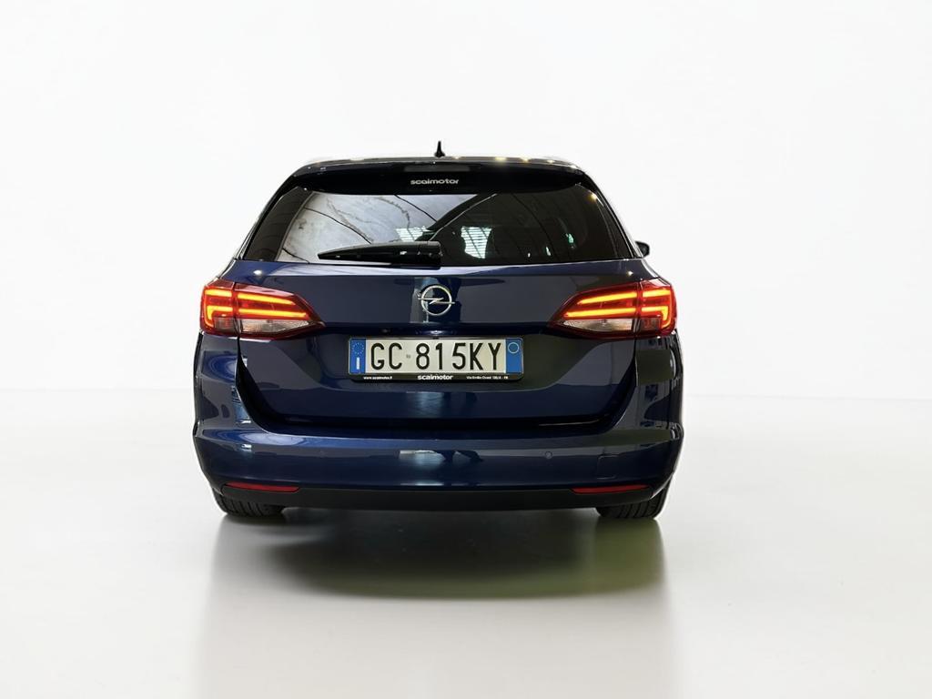 Opel Astra Sports Tourer 1.2 Turbo Business Elegance