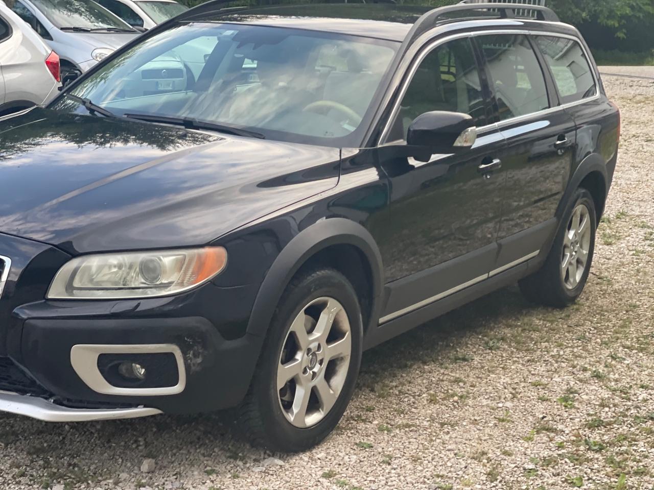 Volvo XC 70 XC70 D5 AWD Summum