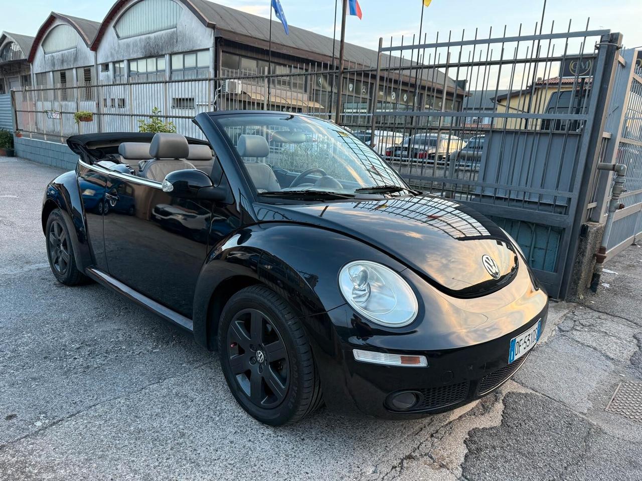 Volkswagen New Beetle CABRIO POCHI KM