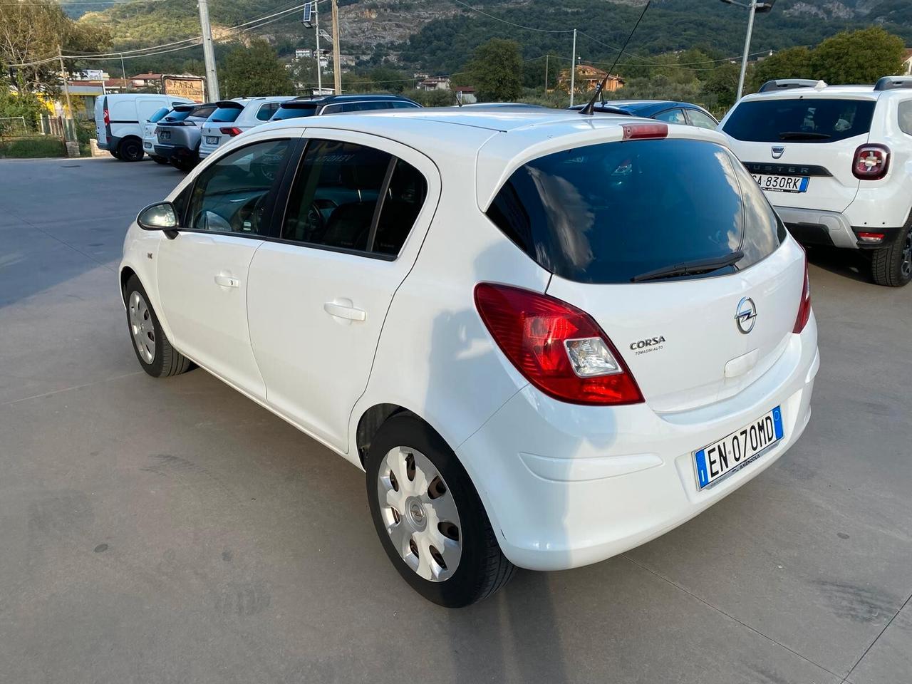 Opel Corsa 1.2 5 porte Elective