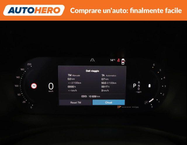 VOLVO V60 B4 (d) automatico Essential