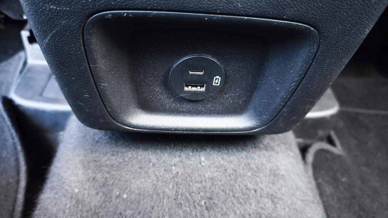 Ford Kuga 1.5 EcoBlue 120 CV aut. 2WD Connect
