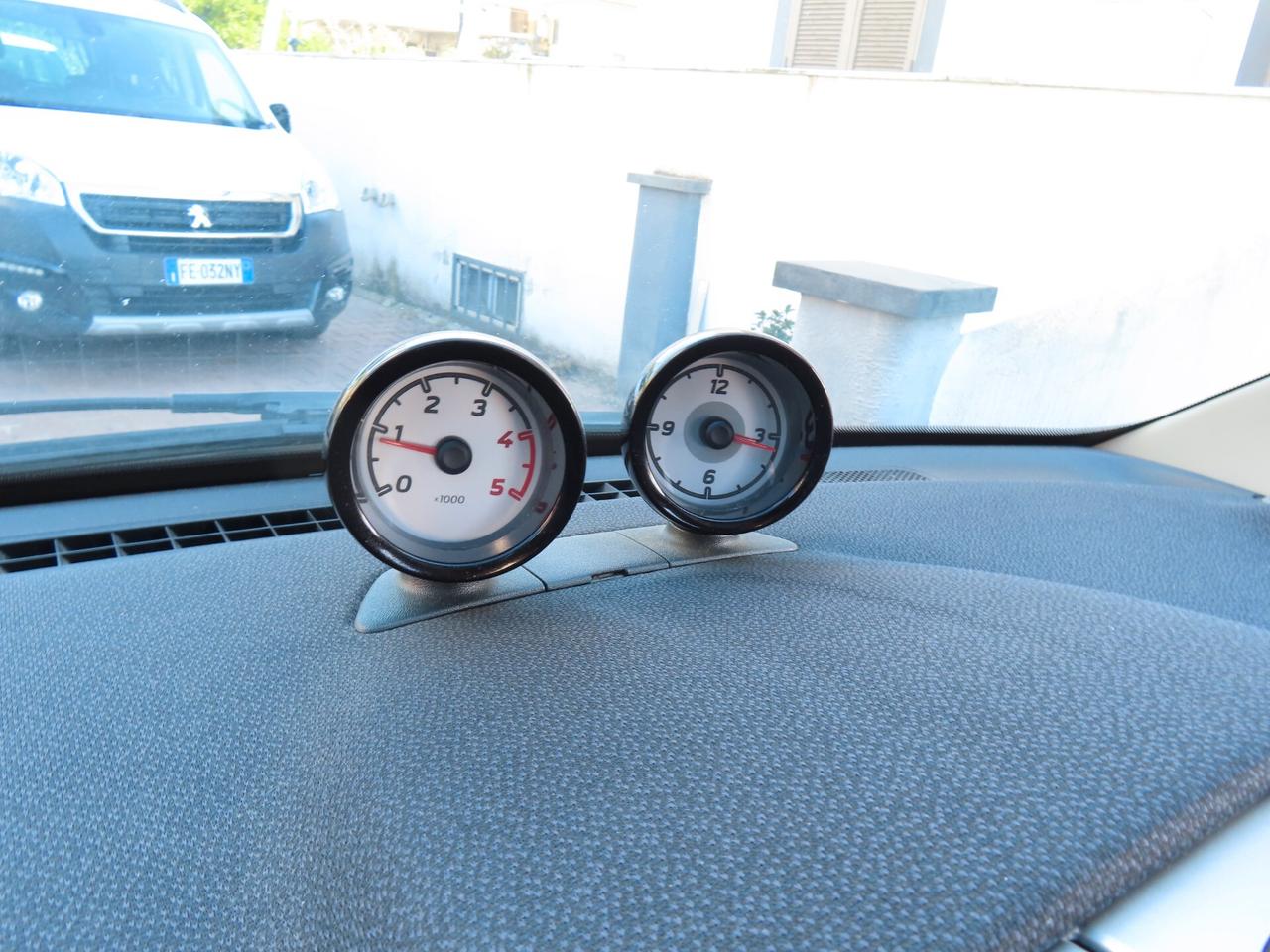 Smart ForTwo 800 DIESEL QUASI 2014 SOLO 127.000 KM