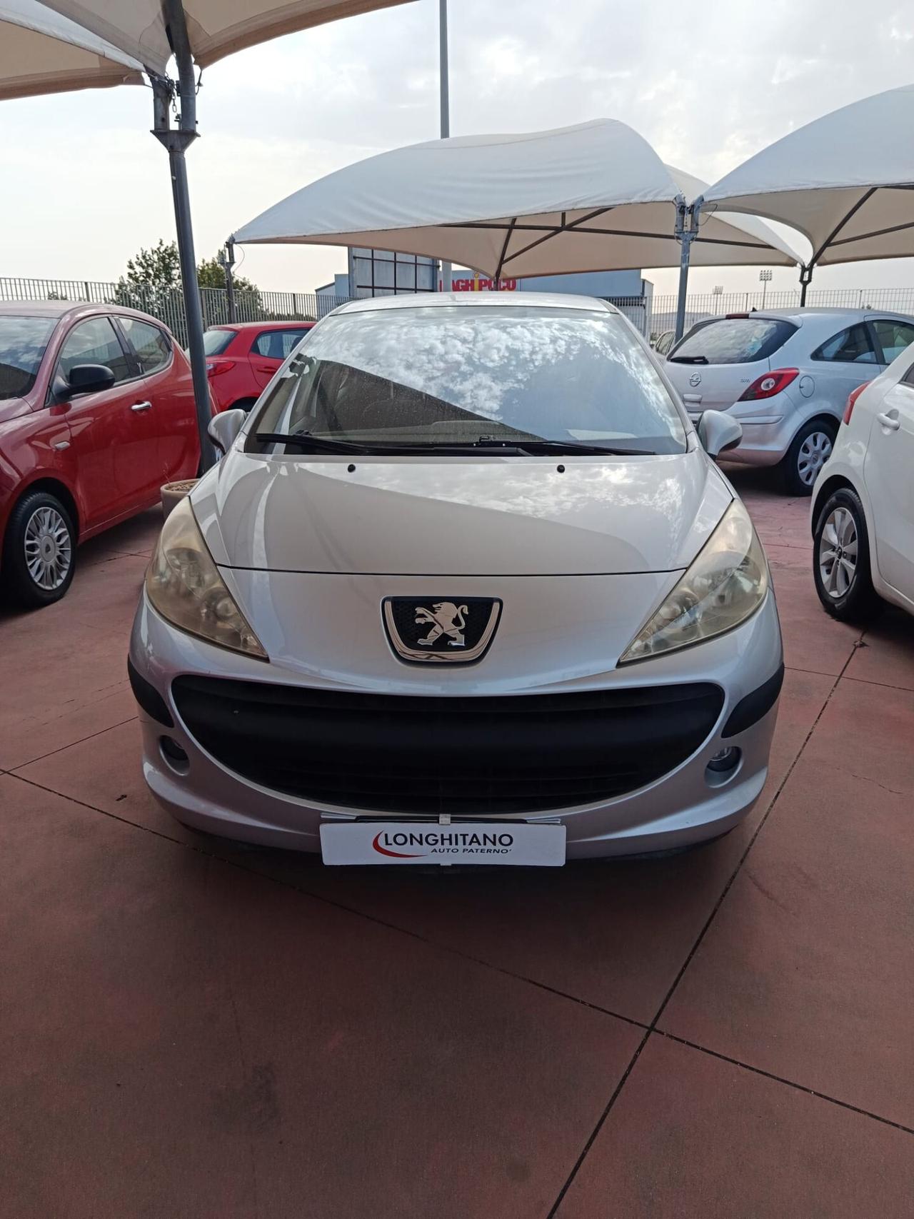 Peugeot 207 1.4 HDi 70CV 5p. X Line