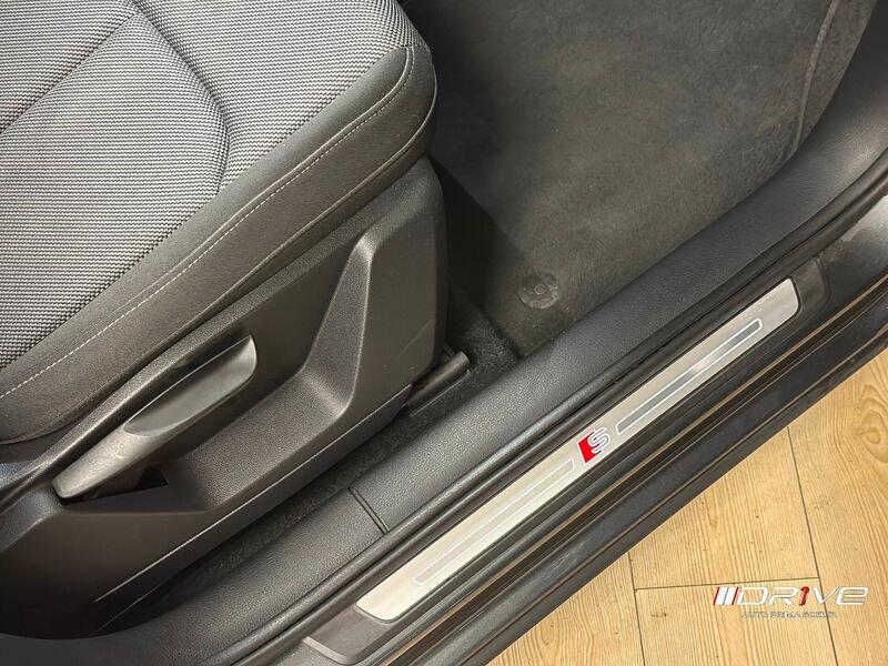 Audi Q2 Q2 30 TFSI S line Edition