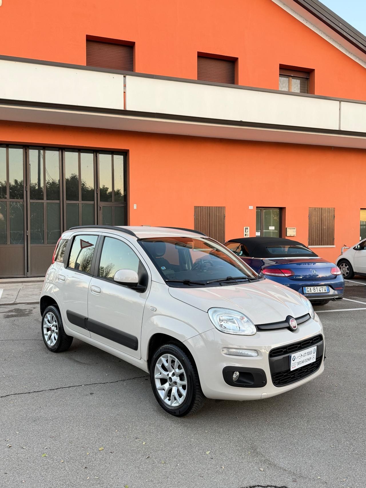 Fiat Panda 0.9 TwinAir Turbo Natural Power Lounge