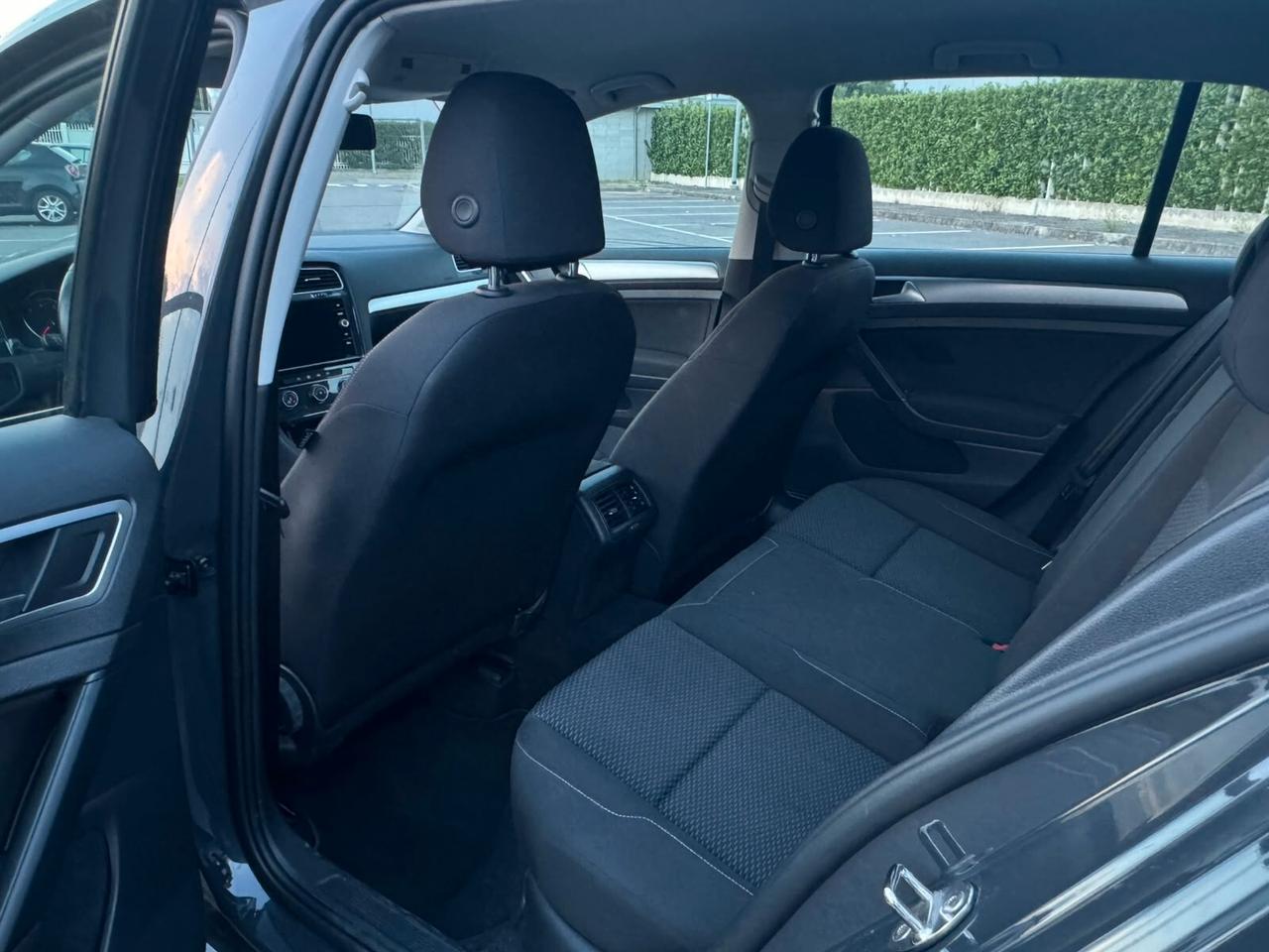 Volkswagen Golf 1.0 TSI 85 CV 5p. Trendline BlueMotion Technology