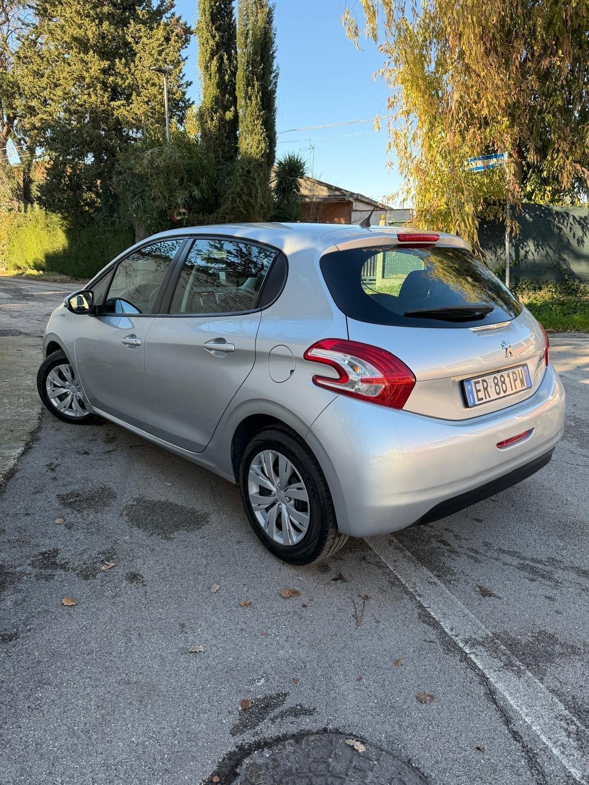 Peugeot 208 1.0 VTi 68 CV 5 porte Access