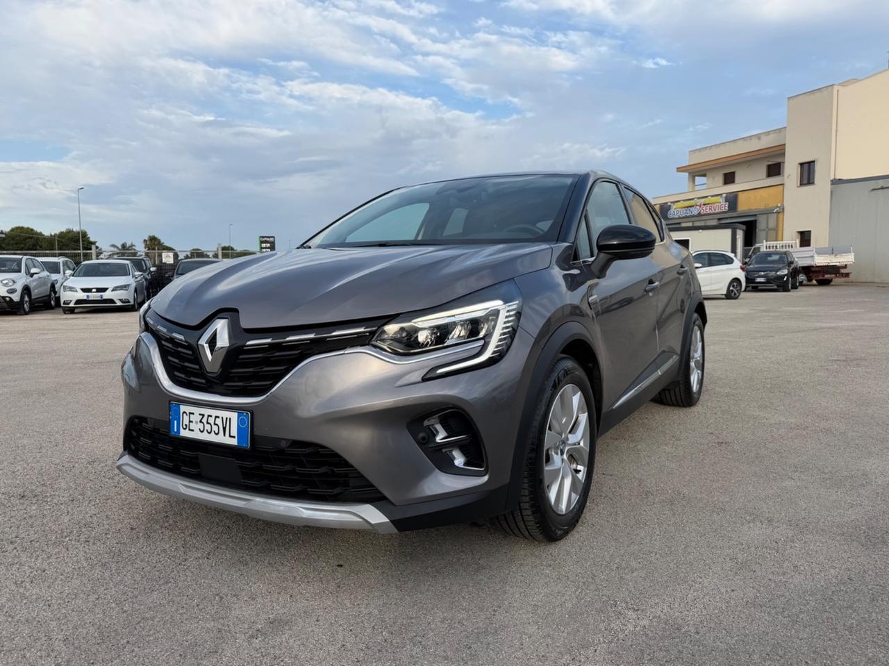 RENAULT CAPTUR FULL HYBRID INTENS FULL LED MY21