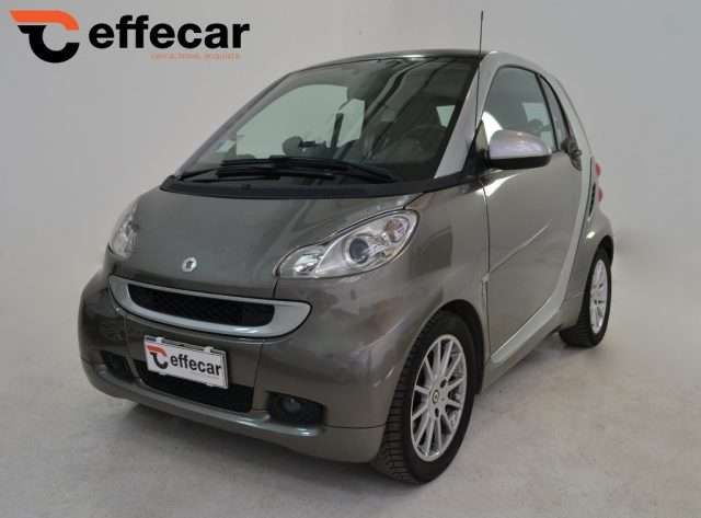 smart forTwo 800 40 kW NEOPATENTATIADATTA AI NEOPATENTATI VETT