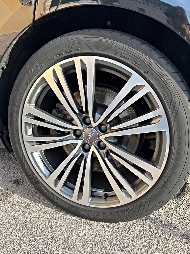 Audi A8 L 55 TFSI 3.0 quattro 340cv 2019