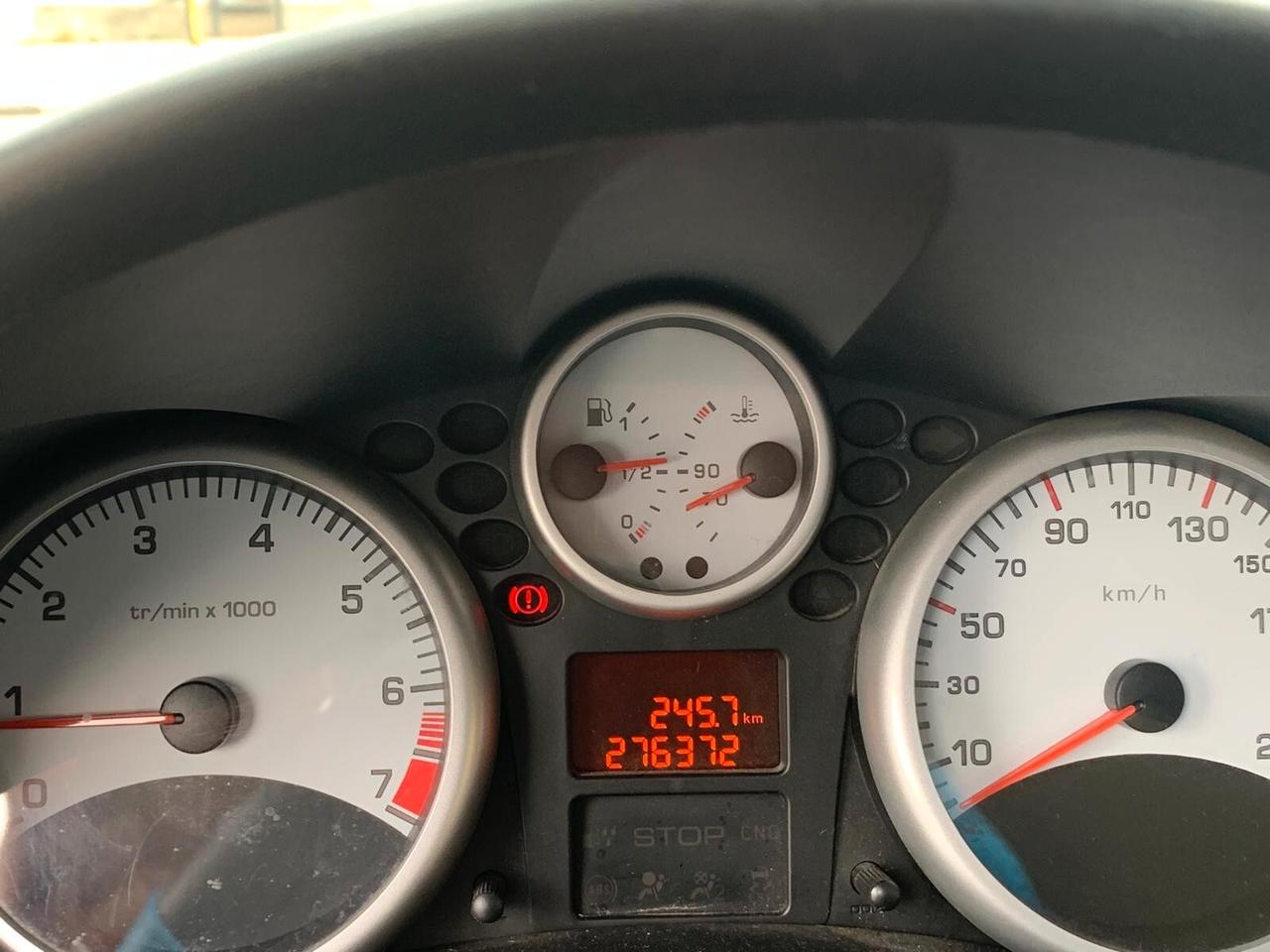 Peugeot 206 Plus 1.1 benz/gpl Neopatentati