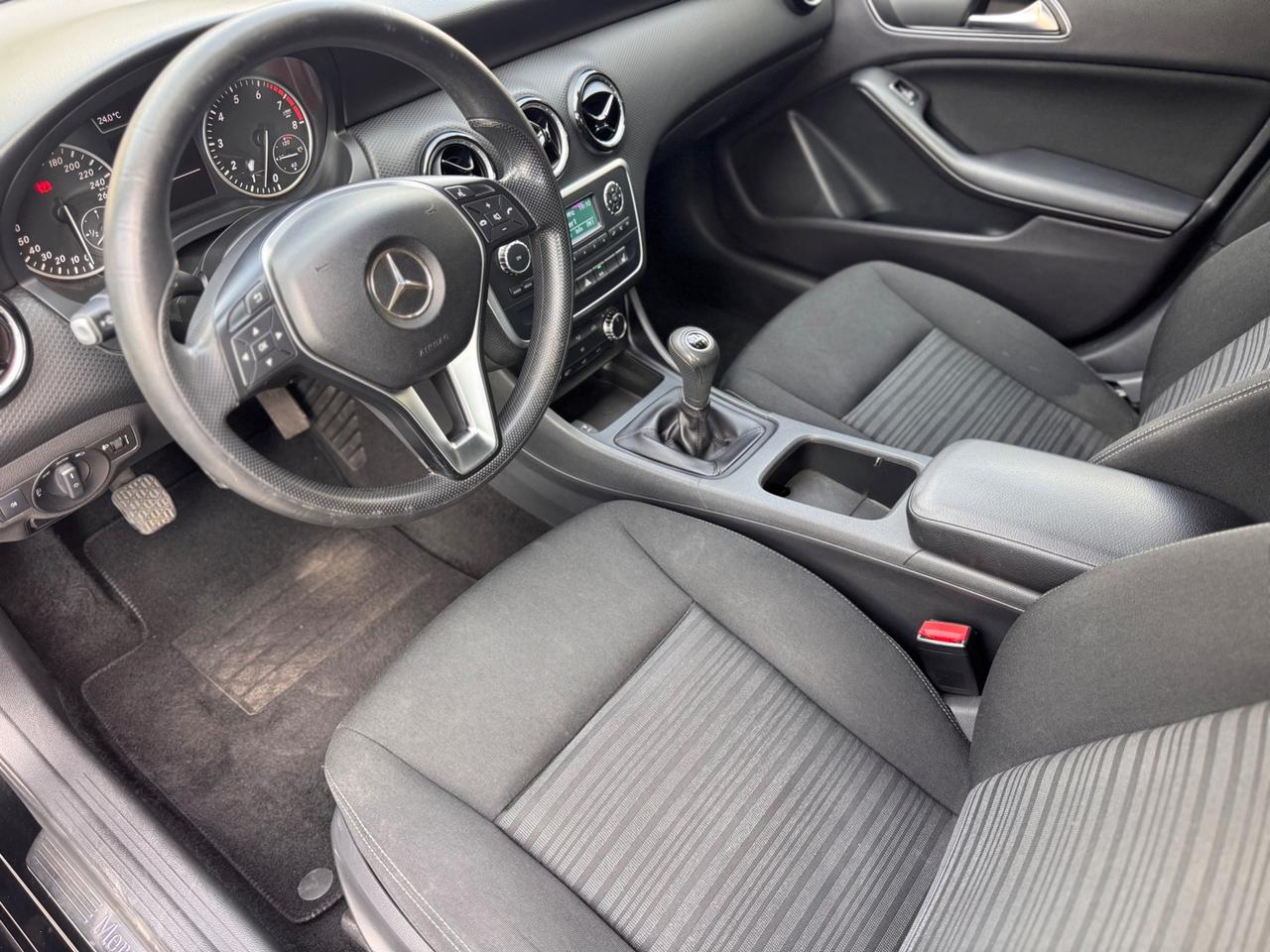 Mercedes-benz A 180 Premium