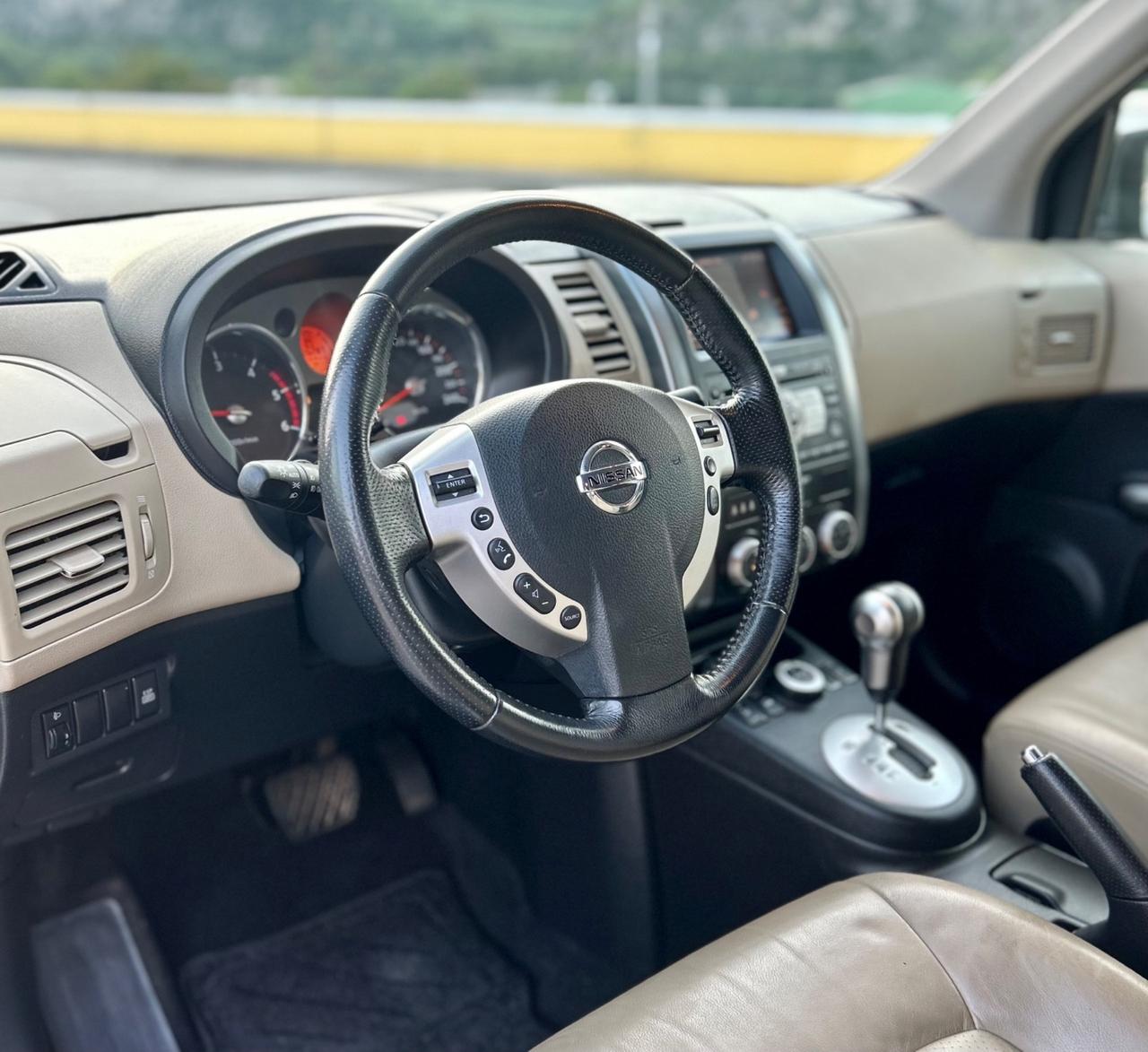Nissan X-Trail 2.0 dCi LE 4WD FULL OPTIONAL