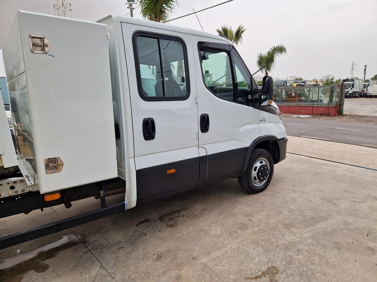 Iveco Daily 35C16 DOPPIA CABINA 7 POSTI RIBALTABILE TRILATERALE 3.0 MJT -2021