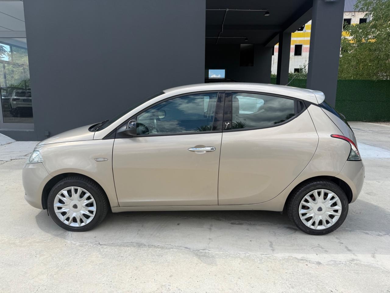 Lancia Ypsilon 1.3 MJT 16V 95 CV 5 porte S&S Gold
