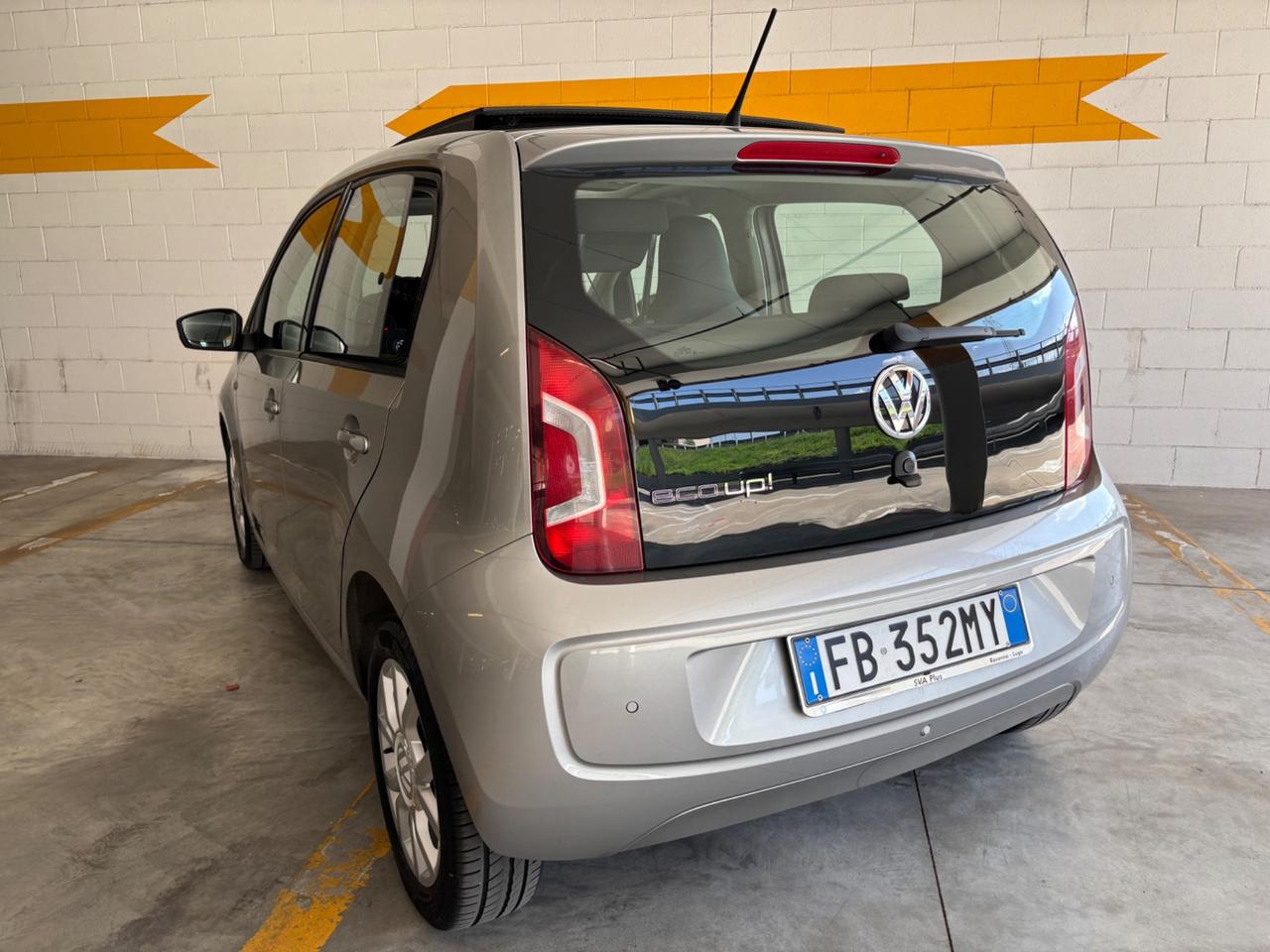 Volkswagen up! 1.0 Benzina/Metano