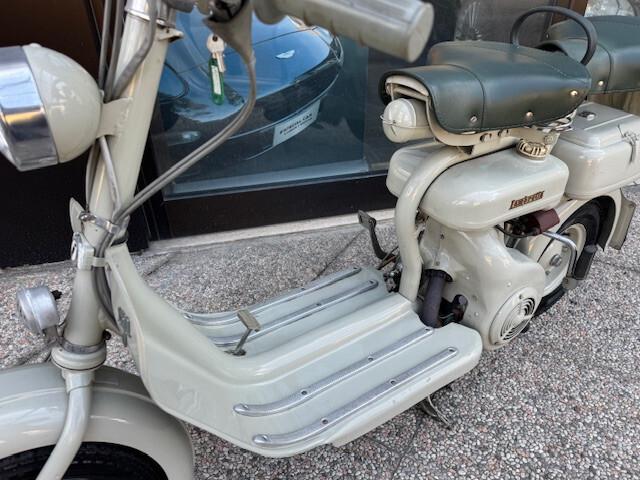 Lambretta D 150 TARGA ORIGINALE