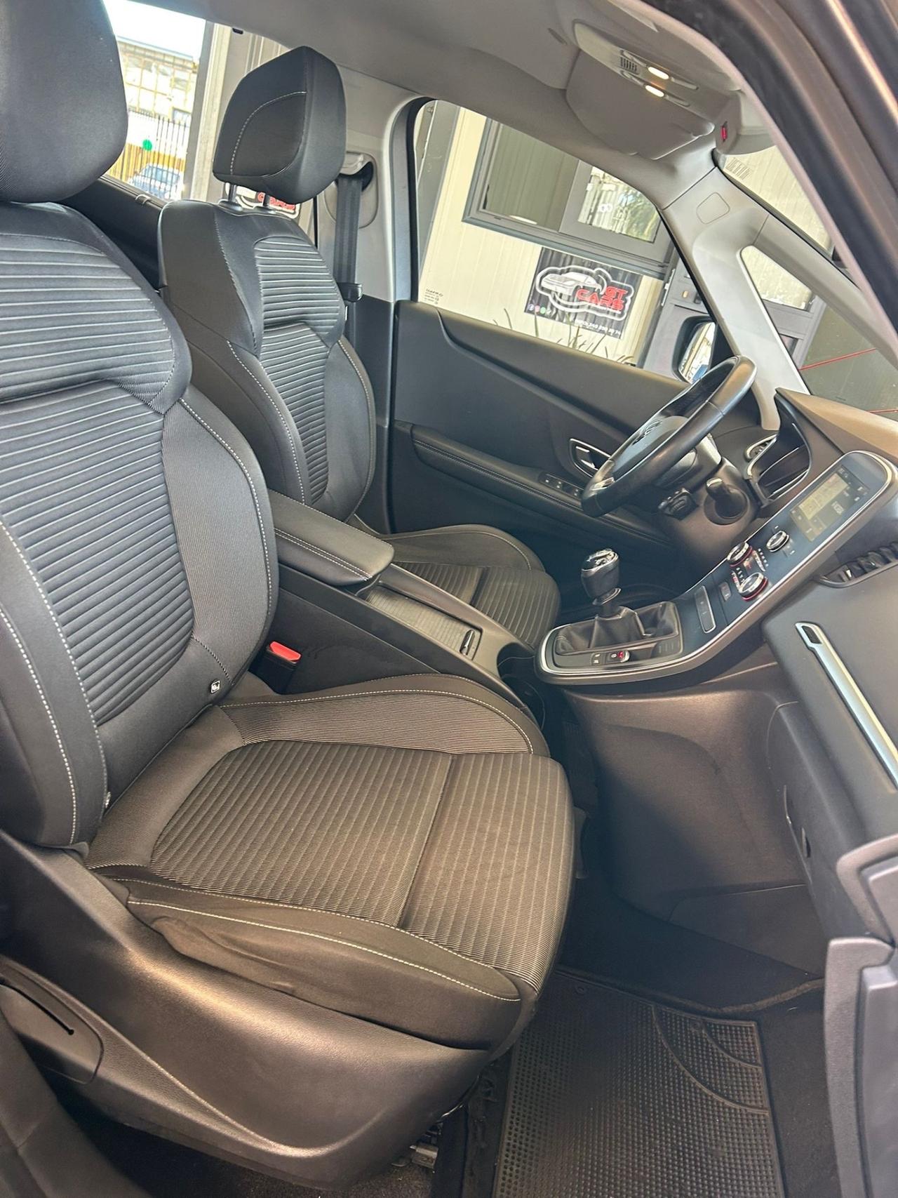 Renault Scenic Scénic Blue dCi 120 CV EDC Initiale Paris