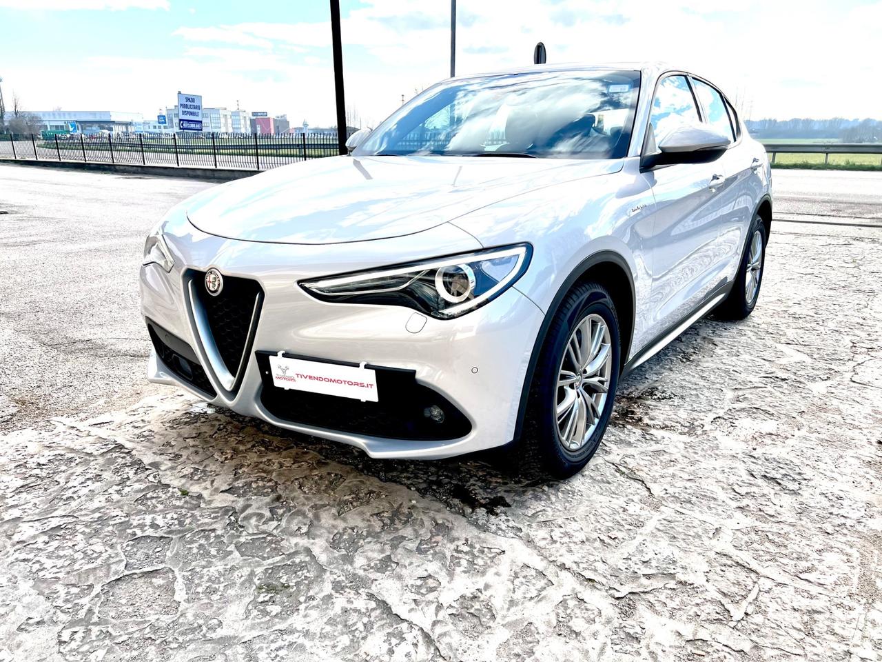 Alfa Romeo Stelvio 2.2 Turbodiesel 190 CV AT8 RWD Super