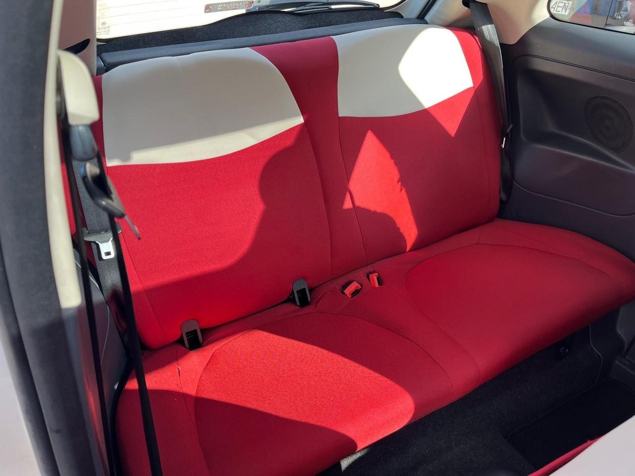 Fiat 500 1.3 mat/95 cv lounge-km 139000-2012