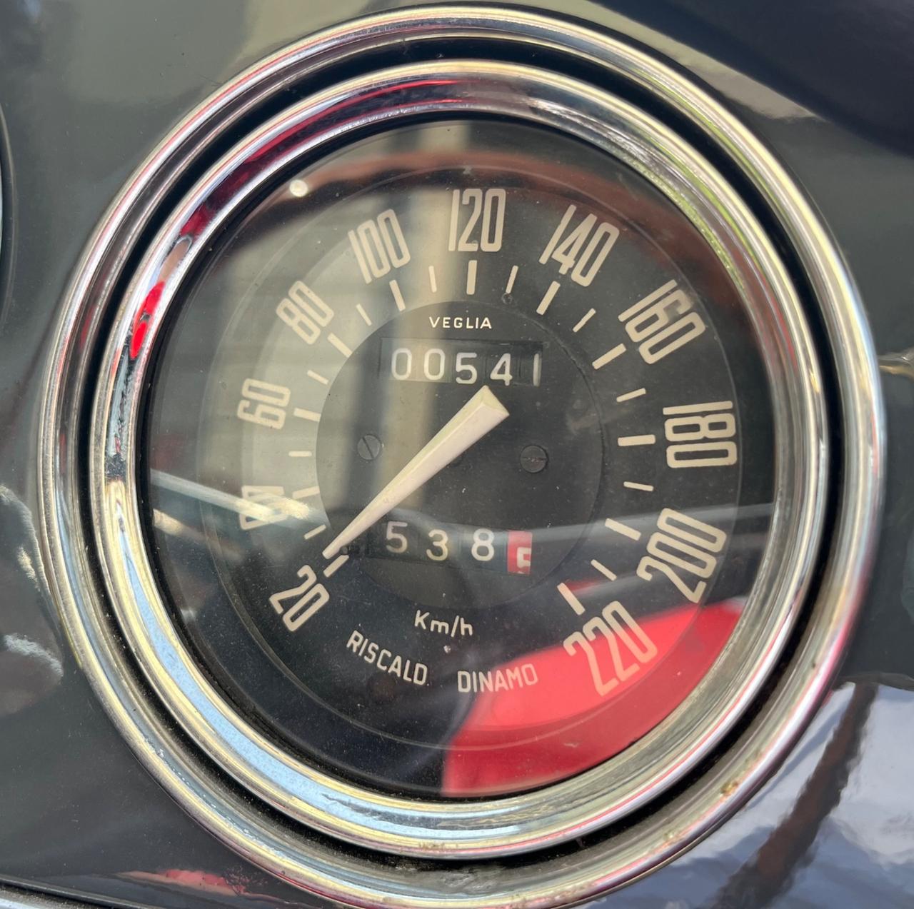 Alfa Romeo Giulia Spider