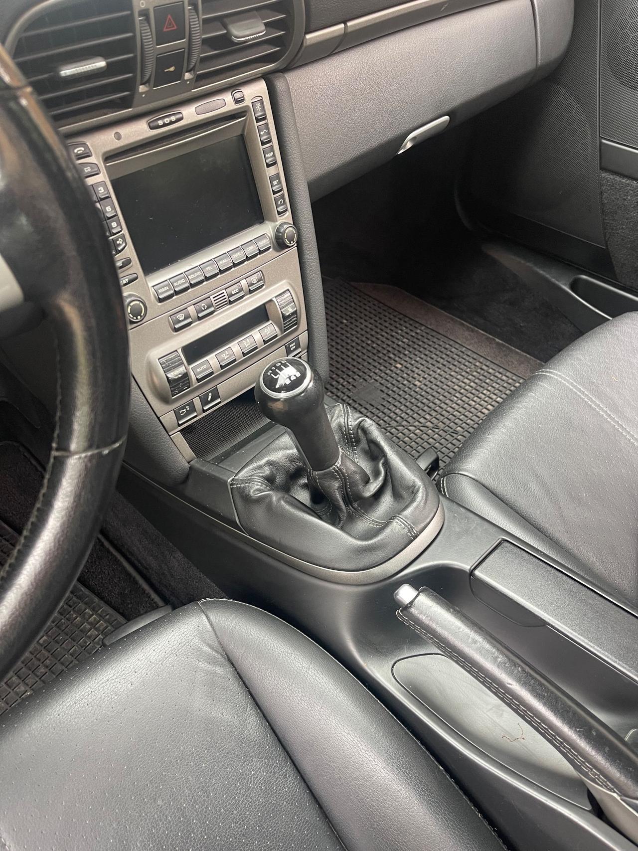 Porsche 911 Carrera cat Coupé