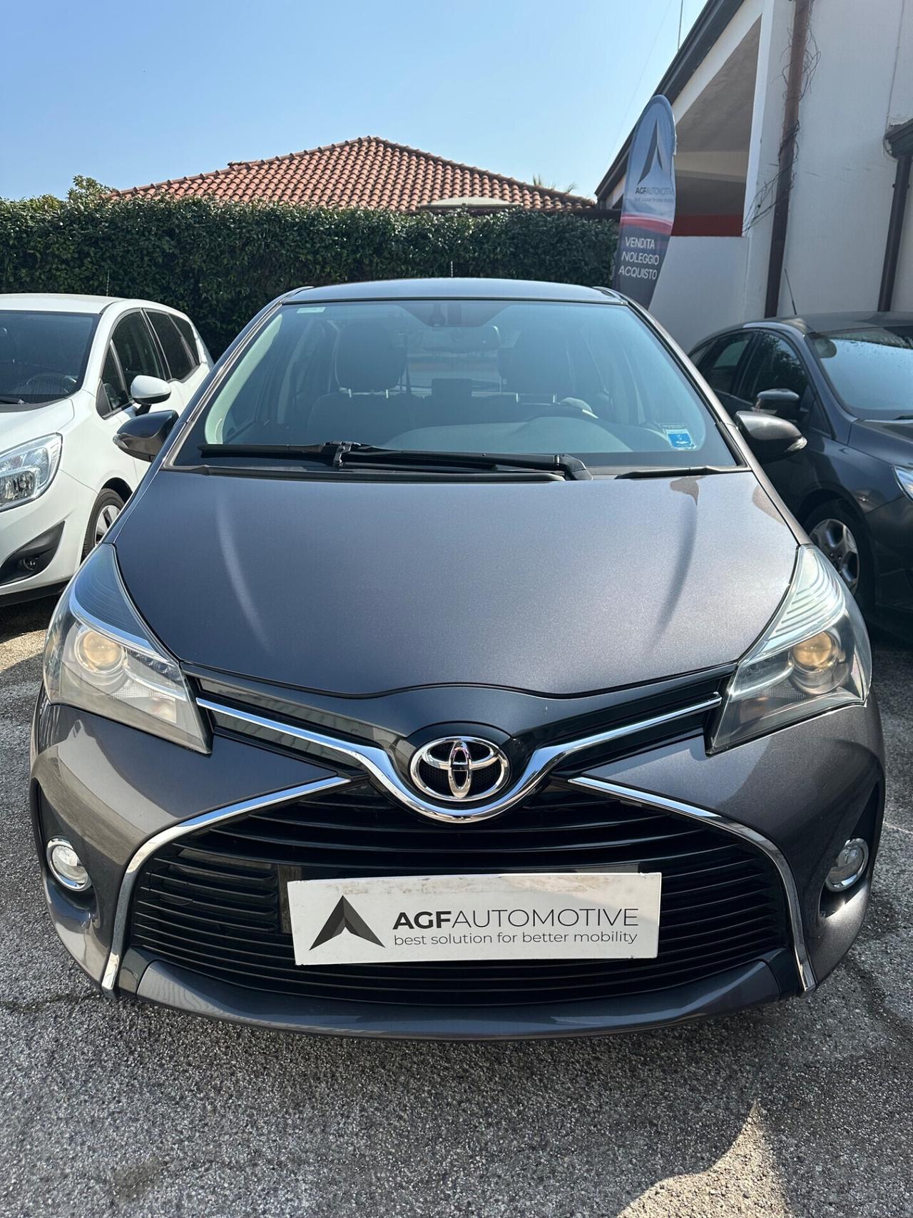 Toyota Yaris 1.0 5 porte Lounge