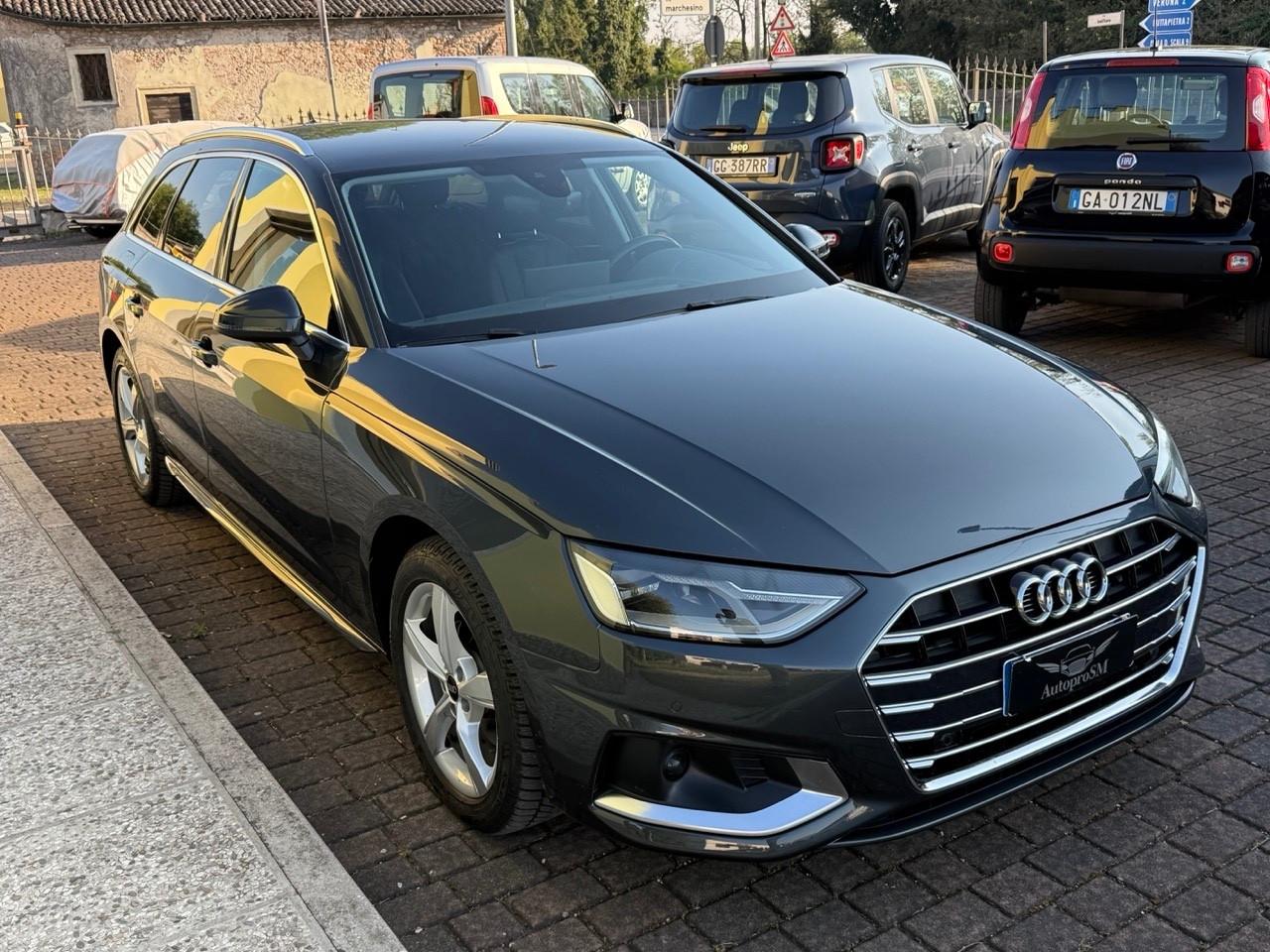 Audi A4 Avant TDI/163 CV S tronic SPORT/ KEYLESS/UNIPRO