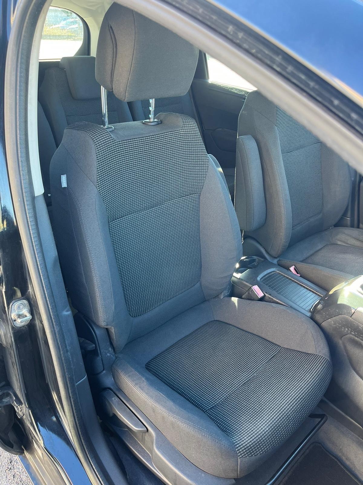 Peugeot 5008 1.6 HDi 112CV Business