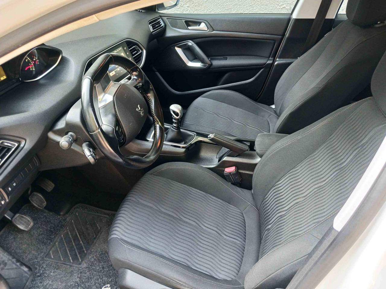 Peugeot 308 SW - PERFETTA IN TUTTO