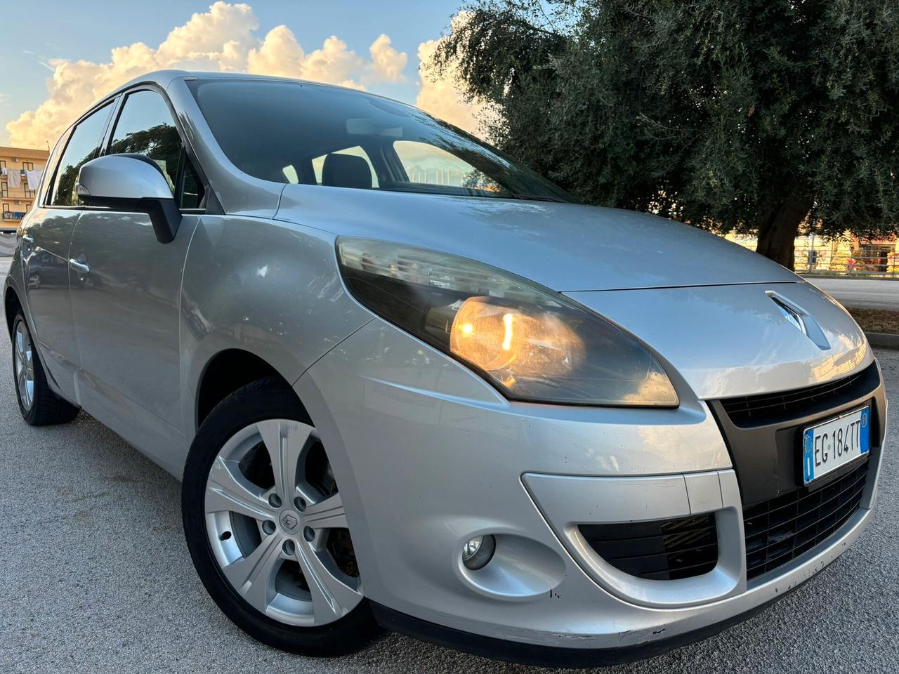 Renault Scenic Scénic X-Mod 1.5 dCi 110CV Luxe