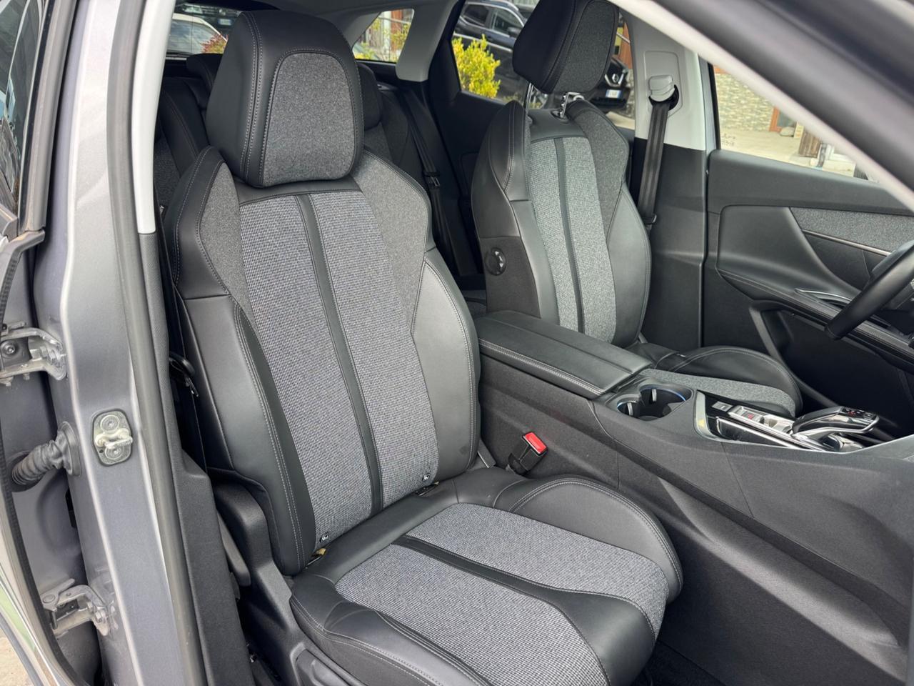 Peugeot 3008 BlueHDi 130 S&S EAT8 Allure, KIT CATENE SOSTITUITI, GARANZIA PEUGEOT