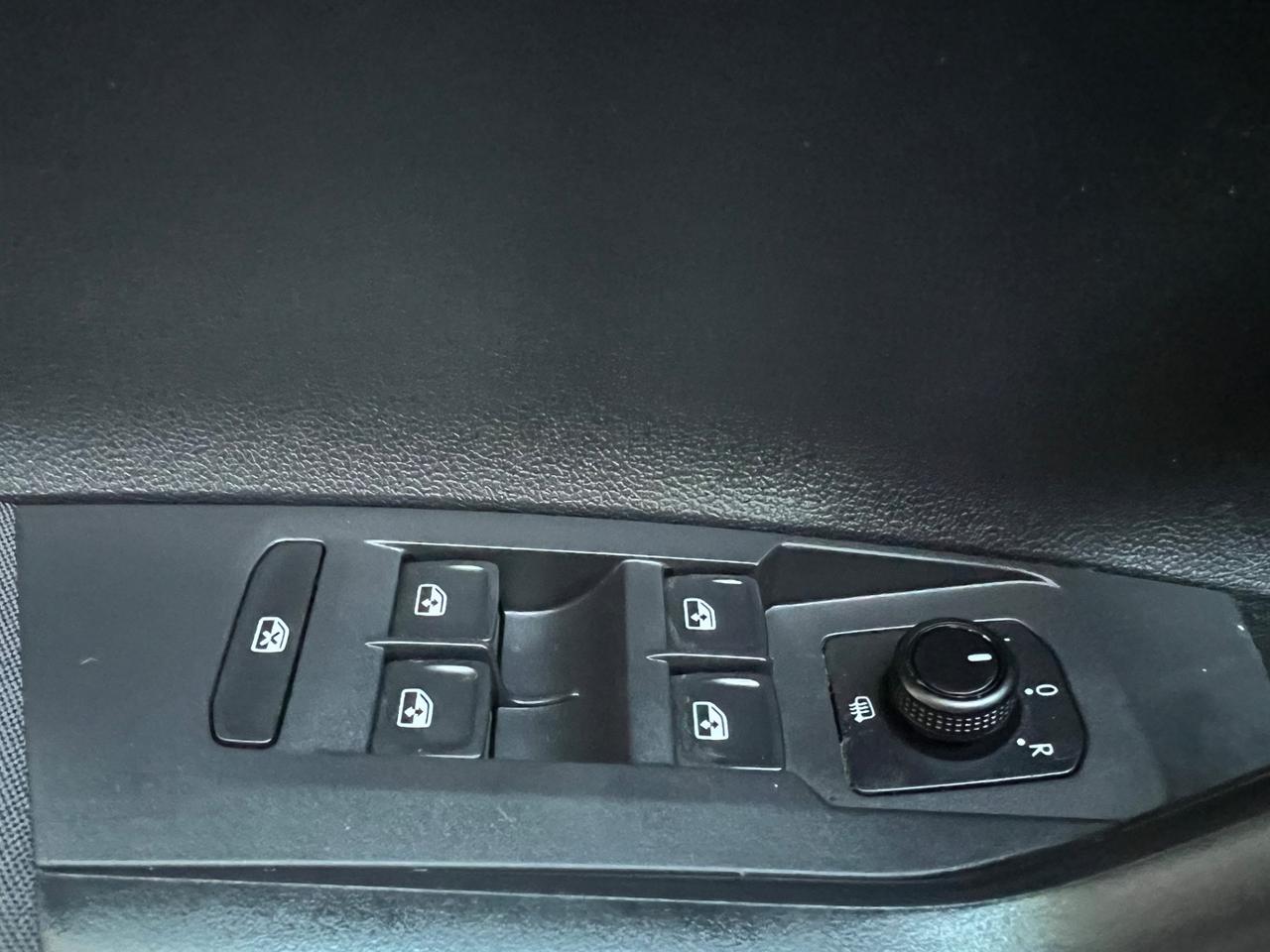 Volkswagen Polo 1.0 EVO 80 CV 5p. Comfortline Blue