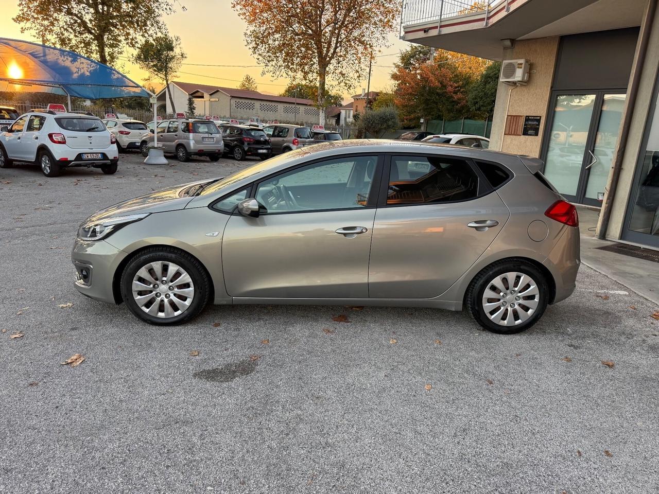 Kia Ceed cee'd 1.6 CRDi 110 CV - Neopatentati