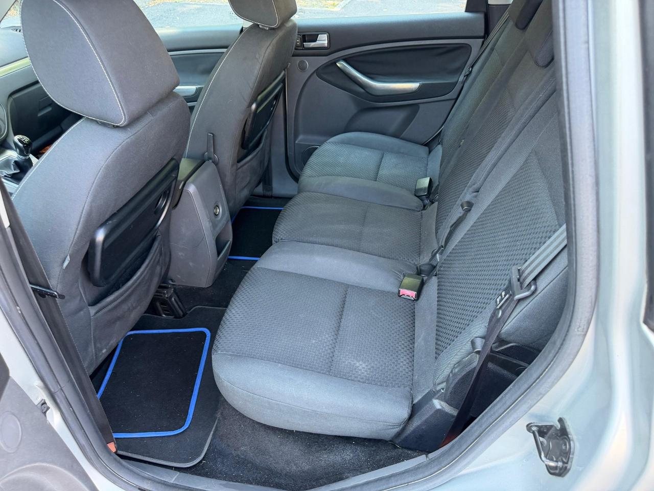 Ford C-Max Focus 1.6 TDCi (90CV) Ghia