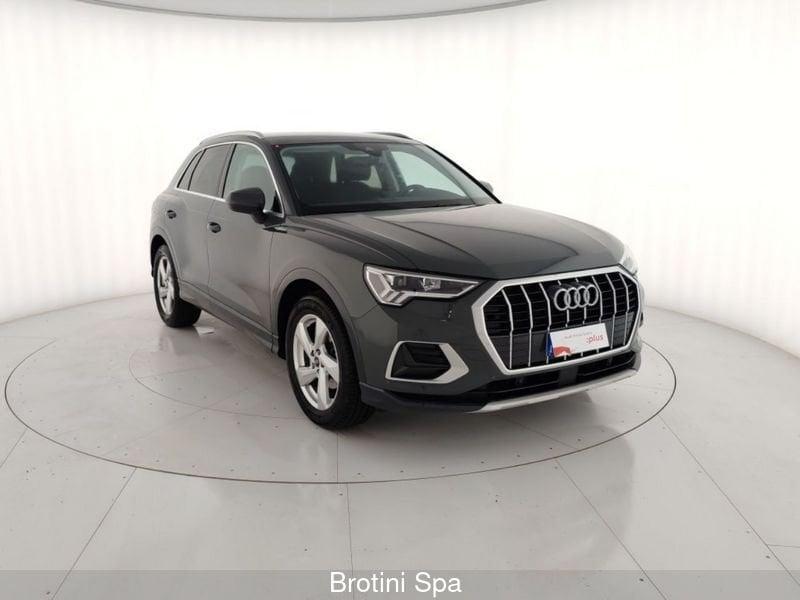 Audi Q3 2.0 35 TDI S Tronic Business Advanced