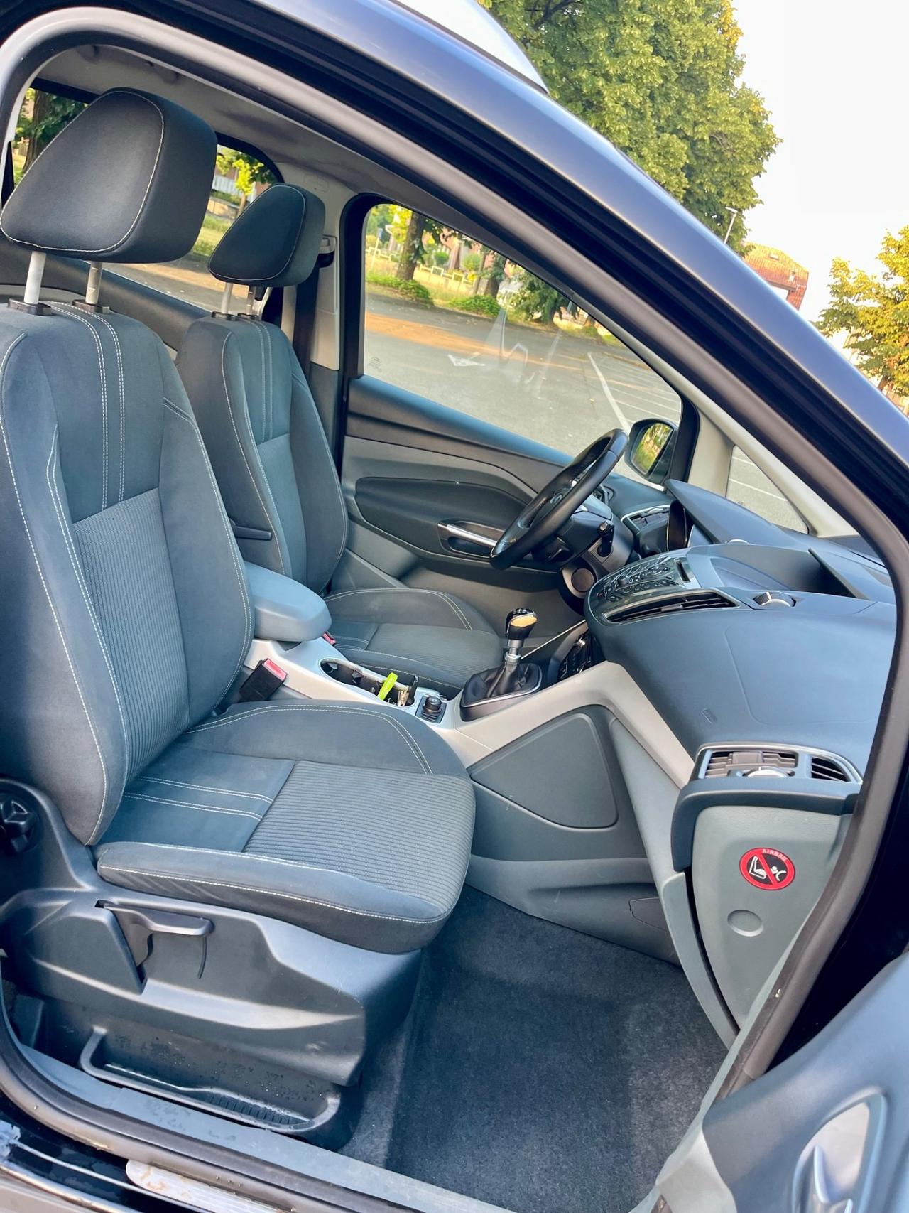 Ford C-Max 2.0 TDCi 163CV Titanium