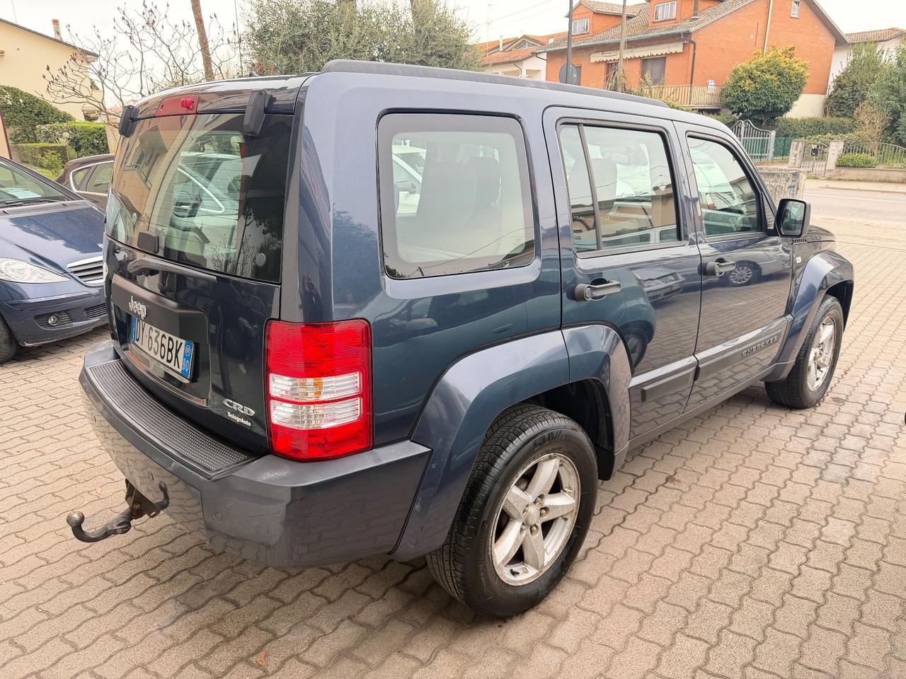 Jeep Cherokee 4x4 con ridotte 2.8 CRD Limited-Gancio Traino-